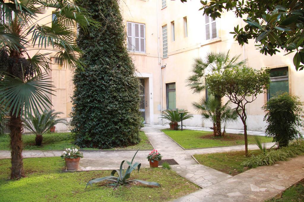 Le Stanze Del Papa Bed and Breakfast Rom Exteriör bild